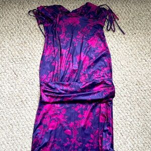 Floral Blue/ purple bodycon dress. Long. Large. Brand new